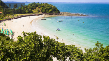 Ilha dos Frades via Catamarã